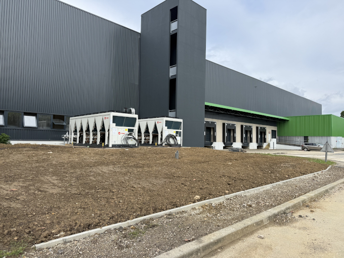 Heat pumps at the Combs-la-Ville warehouse. Photo: Maxine Kraut White